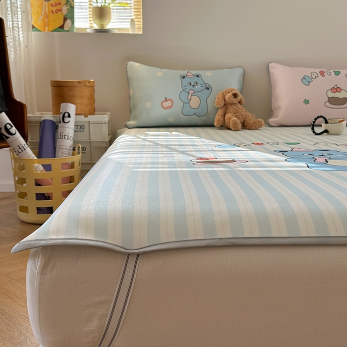 91家纺网 家纺一手货源 找家纺 美乐迪家纺 2025新款碳光凉感冰丝席 派对猫咪