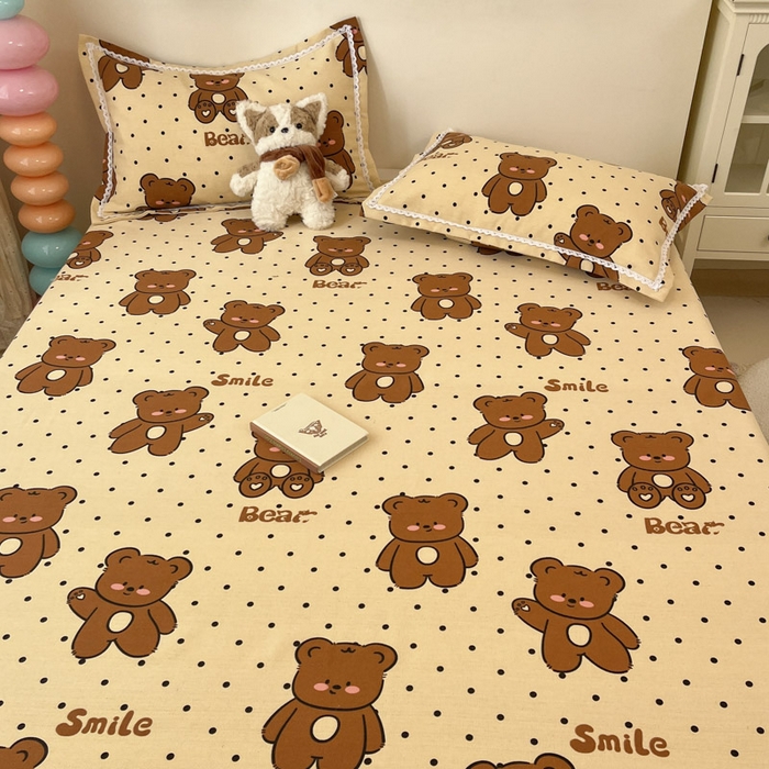 91家纺网 家纺一手货源 找家纺 新印象  2025新款花边老粗布床单款床笠款三件套小熊软糖