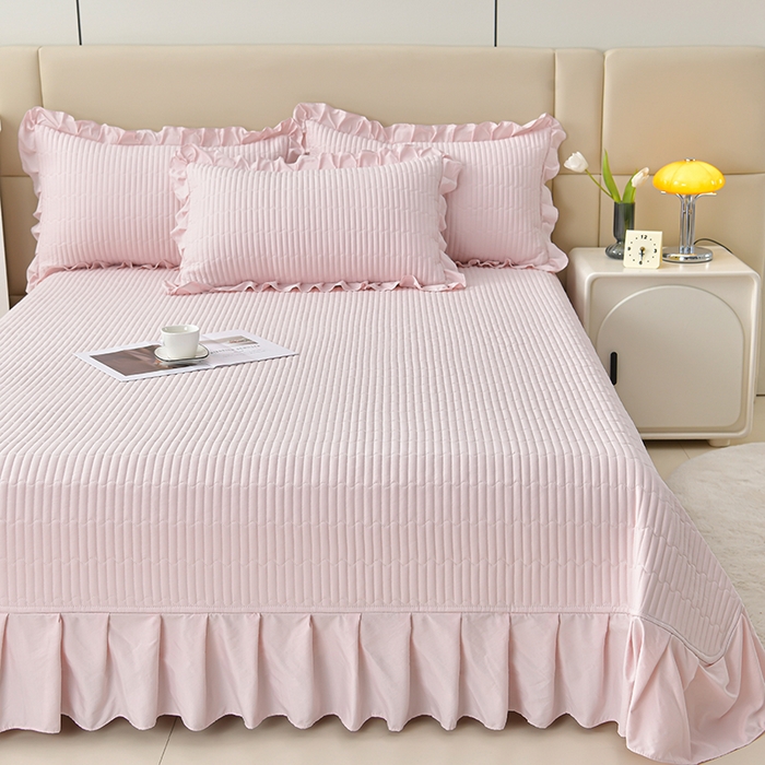 91家纺网 家纺一手货源 找家纺 星窝家纺 2025新款水洗棉花边床裙式多功能床盖三件套 经典粉色