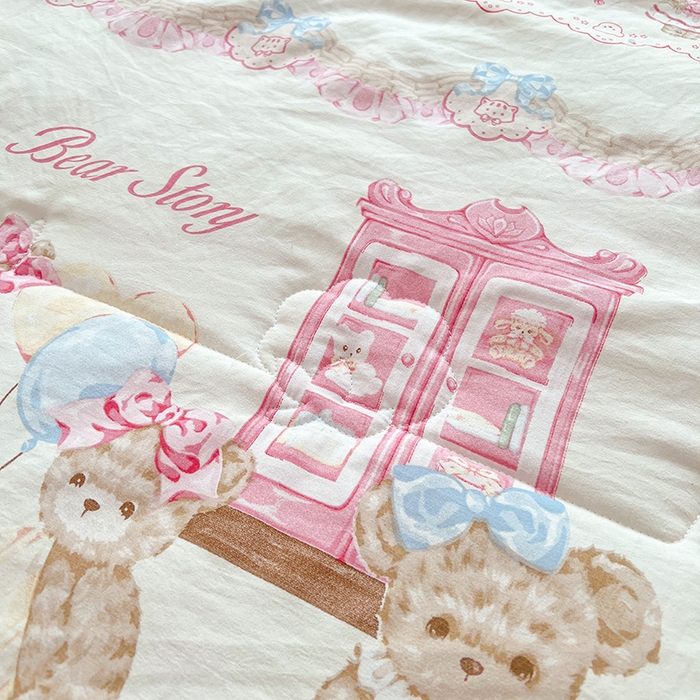 91家纺网 家纺一手货源 找家纺 西域种棉人·千百笠 2025新款A类新疆棉花夏凉被加宽包边水洗棉卡通印花吸湿透气棉花夏被空调被 凌香 泰迪熊