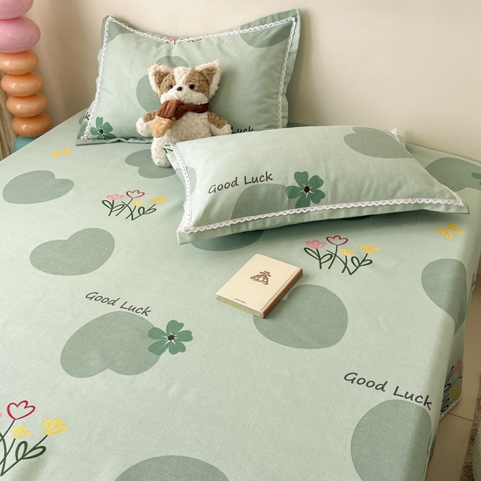 91家纺网 家纺一手货源 找家纺 新印象  2025新款花边老粗布床单款床笠款三件套怦然心动