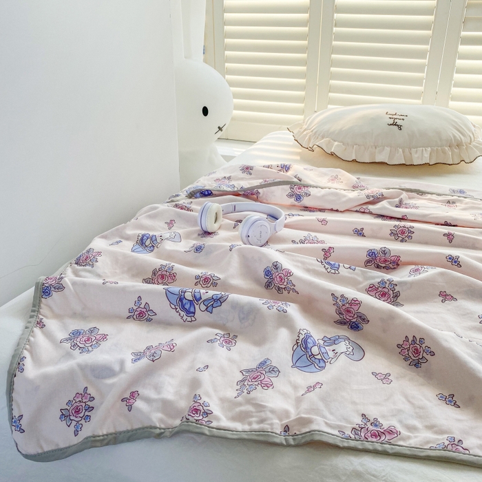 91家纺网 家纺一手货源 找家纺 潮邦 2025新款全棉双层纱多功能盖毯 雨伞兔