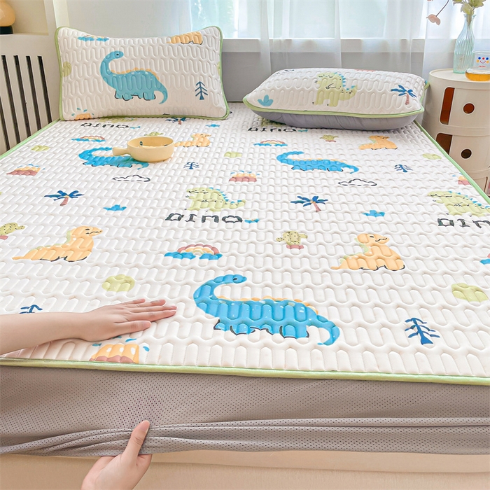 91家纺网 家纺一手货源 找家纺 布卢姆床垫 2025新款5mmA类乳胶凉席床笠套件夏被组合 恐龙世界