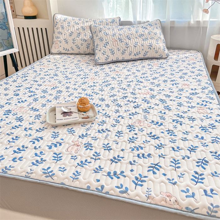 91家纺网 家纺一手货源 找家纺 布卢姆床垫 2025新款5mmA类乳胶凉席床笠套件夏被组合 芊芊玉兔