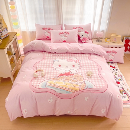 91家纺网 家纺一手货源 找家纺 （总）朵希曼 2025新款全棉大版数码印花四件套库洛米系列