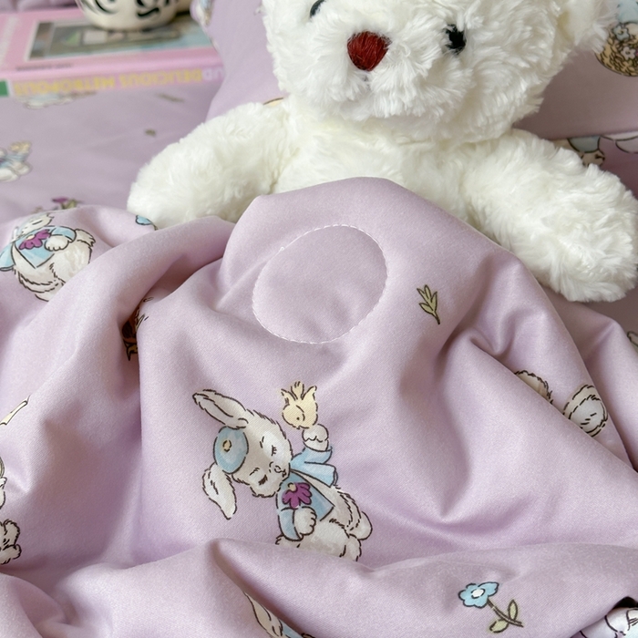 91家纺网 家纺一手货源 找家纺 觅糖家纺 2025新款软糯针织云柔大豆夏被 花蓝小兔