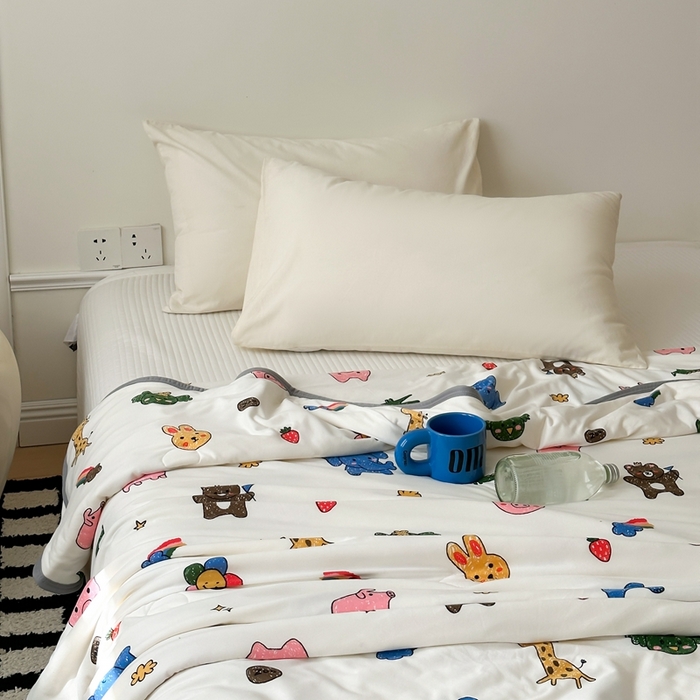 91家纺网 家纺一手货源 找家纺 觅糖家纺 2025新款软糯针织云柔大豆夏被 动物乐园