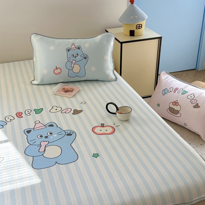 91家纺网 家纺一手货源 找家纺 美乐迪家纺 2025新款碳光凉感冰丝席 派对猫咪