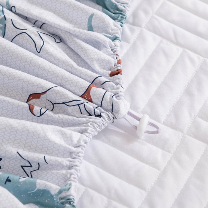 91家纺网 家纺一手货源 找家纺 优乐家纺 2025新款纯棉印花夹棉床笠三件套系列-纽扣款新狂欢乐园