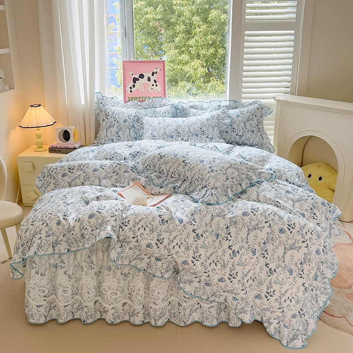 91家纺网 家纺一手货源 找家纺 宜凡家纺 2025新款全棉蕾丝花边床裙三件套 花香浮梦