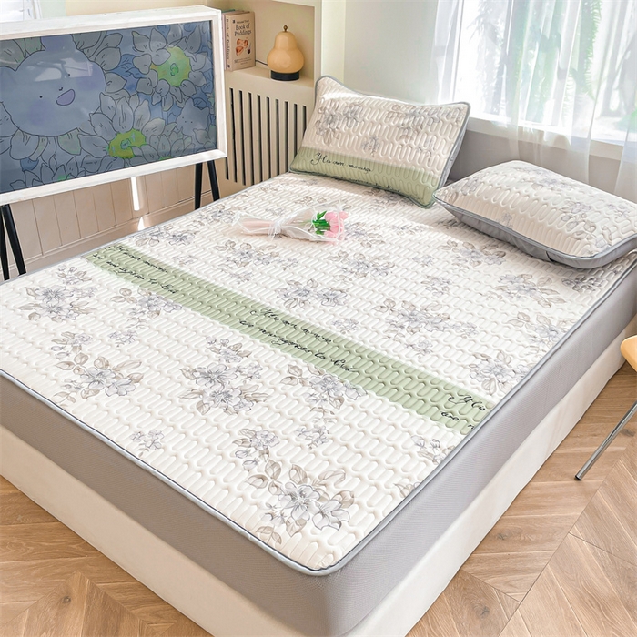 91家纺网 家纺一手货源 找家纺 布卢姆床垫 2025新款5mmA类乳胶凉席床笠套件夏被组合 花艺人间