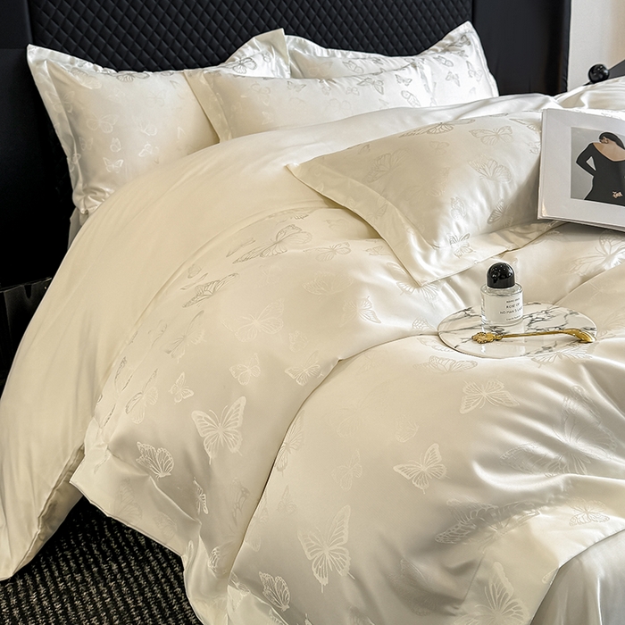 91家纺网 家纺一手货源 找家纺 狂想家 2025新款高奢提花水洗天丝系列四件套 蝶之恋奶昔白