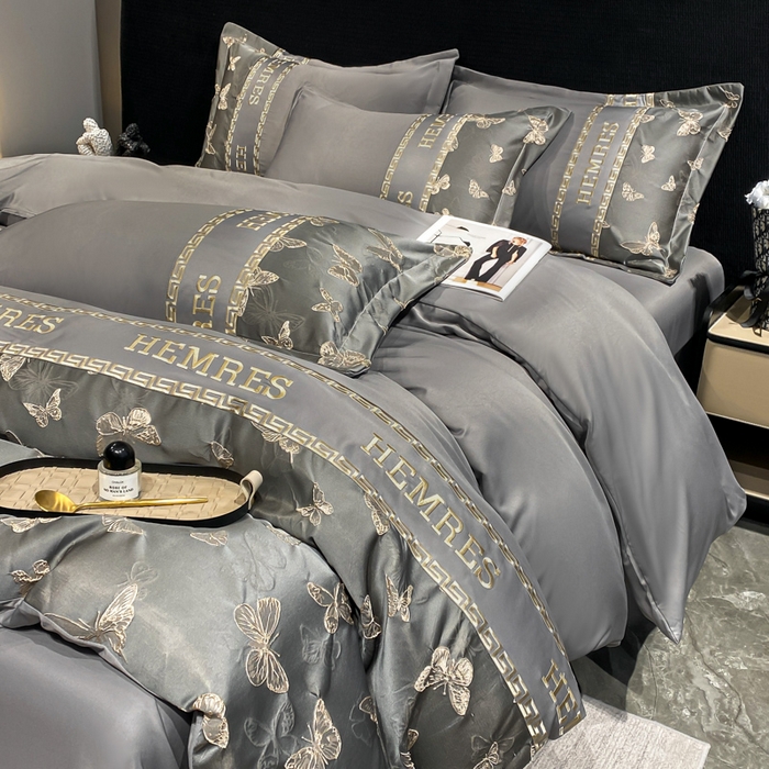 91家纺网 家纺一手货源 找家纺 （总）子曰 2025新款金丝提花浮雕刺绣水洗真丝四件套