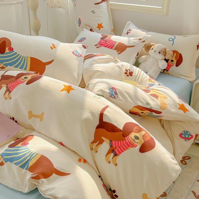 91家纺网 家纺一手货源 找家纺 悦织湾家纺 2025新款亲肤芦荟棉四件套轻奢印花磨毛床上用品亲肤棉四件套 腊肠派对