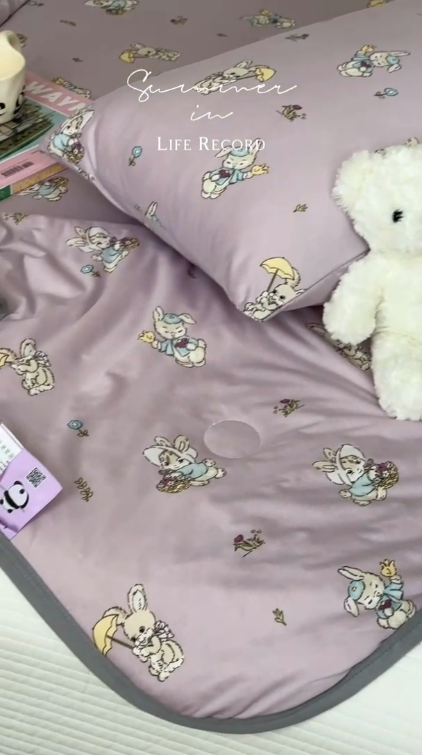 91家纺网 家纺一手货源 找家纺 觅糖家纺 2025新款软糯针织云柔大豆夏被 花蓝小兔