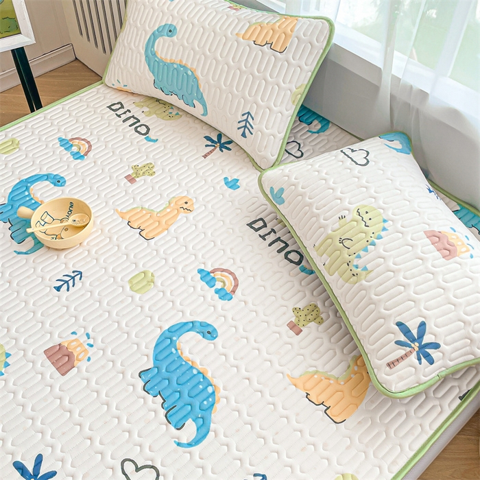 91家纺网 家纺一手货源 找家纺 布卢姆床垫 2025新款5mmA类乳胶凉席床笠套件夏被组合 恐龙世界