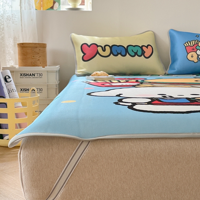 91家纺网 家纺一手货源 找家纺 美乐迪家纺 2025新款碳光凉感冰丝席 汉堡小狗