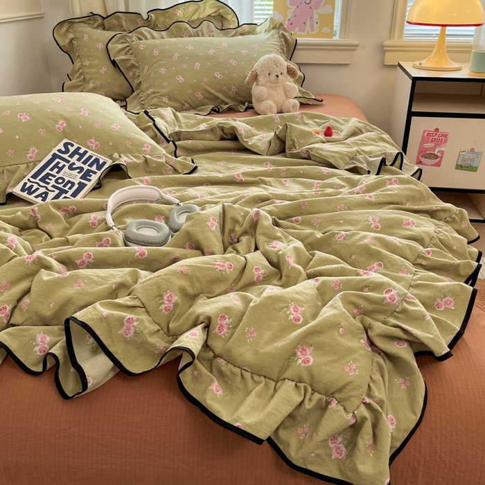 91家纺网 家纺一手货源 找家纺 欧尚 2025新款细黑边夏被床单床盖三件套 玫瑰恋人