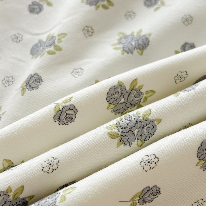 91家纺网 家纺一手货源 找家纺 金喜 2025新款小清新风格有氧针织双层纱大豆被夏被四件套 清欢