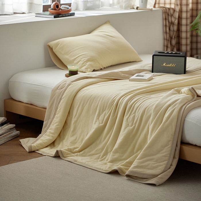 91家纺网 家纺一手货源 找家纺 安莱生活 2025新款全棉纯棉云感针织棉双拼夏被夏凉被空调被 菁甘绿双拼