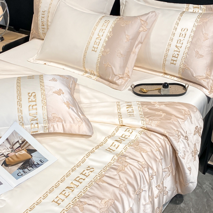 91家纺网 家纺一手货源 找家纺 子曰 2025新款金丝提花浮雕刺绣水洗真丝夏被四件套夏凉被空调被 醉蝴蝶-米白