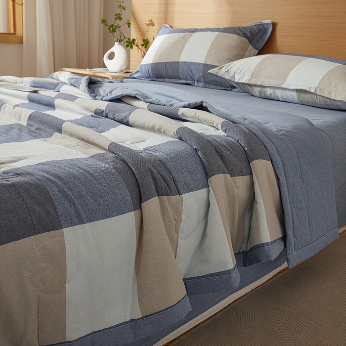 91家纺网 家纺一手货源 找家纺 西域种棉人·千百笠 2025新款A类100%新疆棉花夏凉被纯棉全棉填充原棉空调被手工宽边水洗棉夏被 烟灰大格