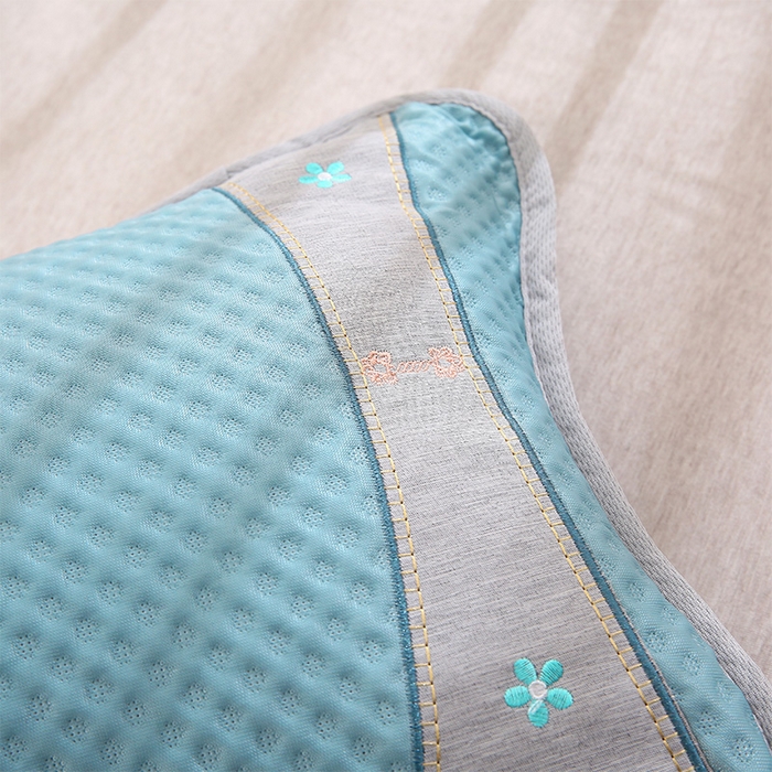 91家纺网 家纺一手货源 找家纺 纽乐家纺 2025夏季夏凉茶香枕头冰丝凉感华夫格凉豆豆茶叶茉莉花枕头枕芯 冰丝华夫格茶香枕-蓝色 35x55cm/只