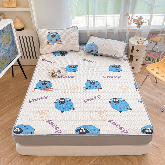 91家纺网 家纺一手货源 找家纺 布卢姆床垫 2025新款5mmA类乳胶凉席床笠套件夏被组合 小羊肖恩