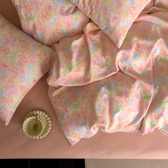 91家纺网 家纺一手货源 找家纺 优品阁  2025新款A类全棉有氧双层纱四件套 绯色花间