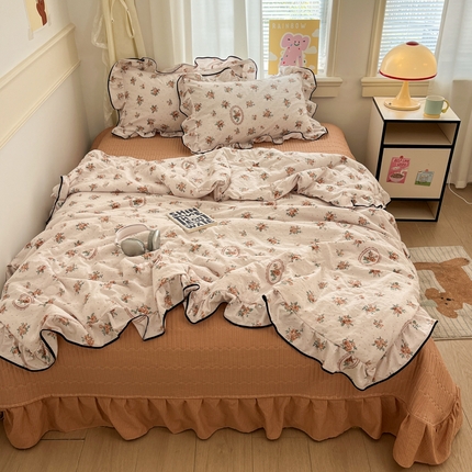 91家纺网 家纺一手货源 找家纺 欧尚 2025新款细黑边夏被床单床盖三件套 秘密花园