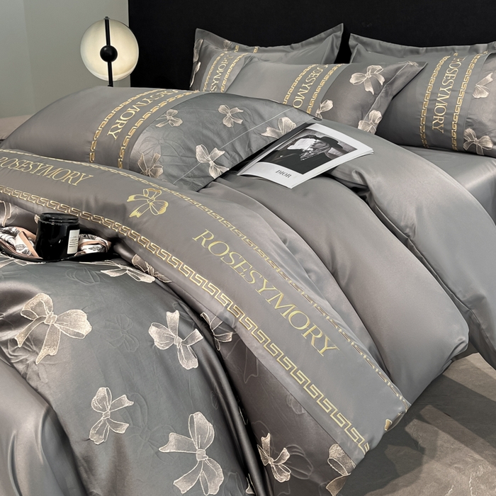 91家纺网 家纺一手货源 找家纺 米彩家纺 2025新款A类水洗真丝金丝浮雕提花绣花四件套 情结-深灰