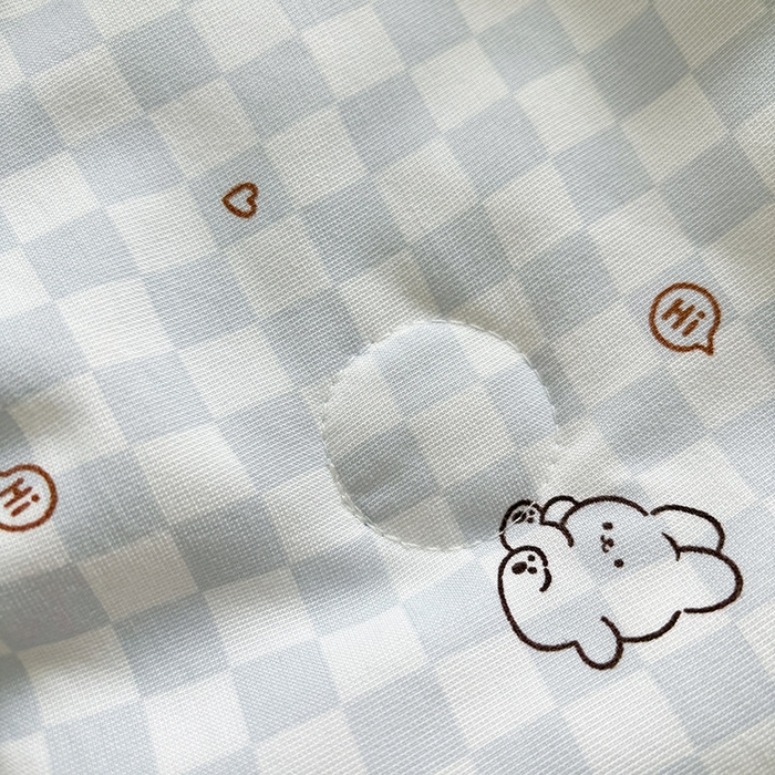 91家纺网 家纺一手货源 找家纺 金喜 2025新款小清新风格有氧针织双层纱大豆被夏被四件套 小熊派对