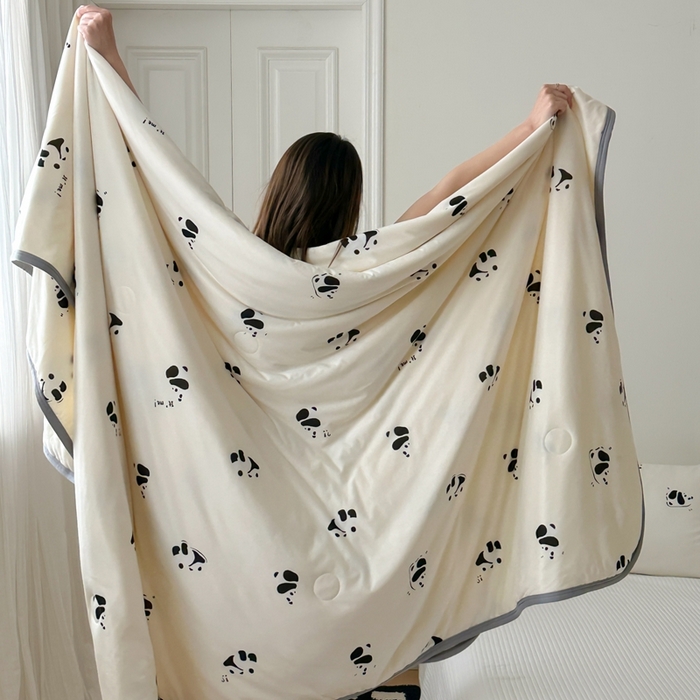 91家纺网 家纺一手货源 找家纺 觅糖家纺 2025新款软糯针织云柔大豆夏被 奶油熊猫