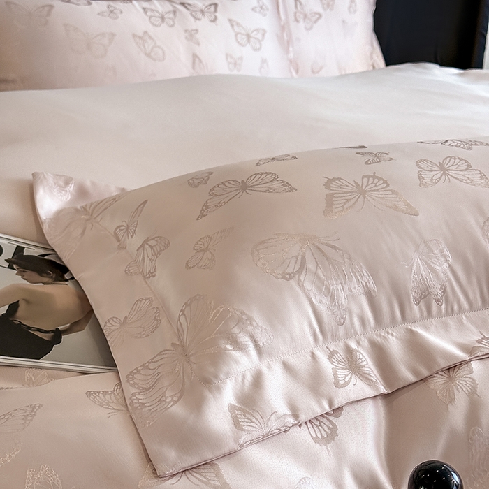 91家纺网 家纺一手货源 找家纺 狂想家 2025新款高奢提花水洗天丝系列四件套 蝶之恋轻奢粉