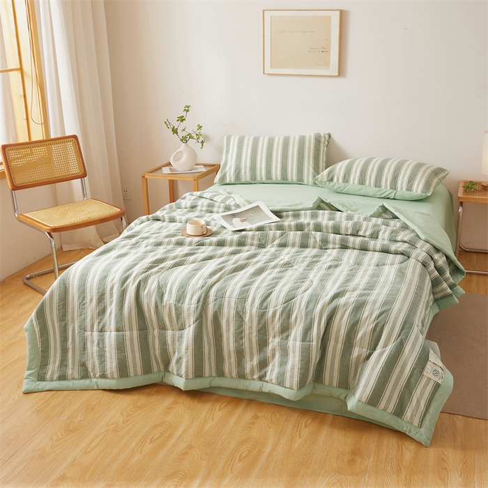 91家纺网 家纺一手货源 找家纺 2025新款A类里外全棉夏凉被100%新疆棉纯棉全棉填充无印格子款空调被原棉夏被 里外全棉-绿条格