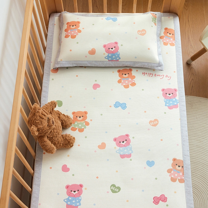 91家纺网 家纺一手货源 找家纺 嗨生活 2025新款A类儿童冰藤枕套 幼儿园枕套 儿童枕套 开心小熊