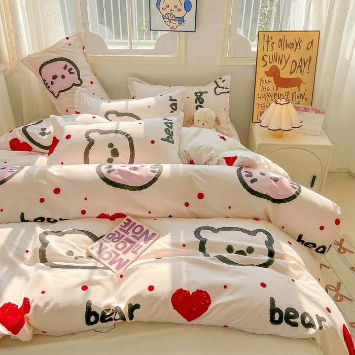 91家纺网 家纺一手货源 找家纺 悦织湾家纺 2025新款亲肤芦荟棉四件套轻奢印花磨毛床上用品亲肤棉四件套 爱心熊