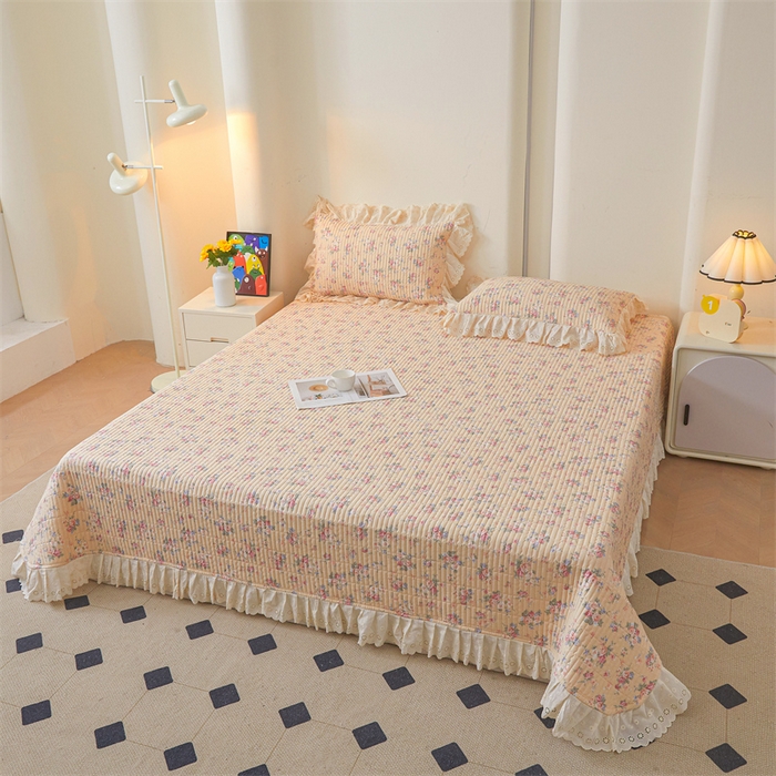 91家纺网 家纺一手货源 找家纺 恒爱家纺2025新款全棉纯棉韩版花边床盖 花开满天