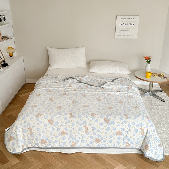 91家纺网 家纺一手货源 找家纺 觅糖家纺 2025新款软糯针织云柔大豆夏被 蓝町兔