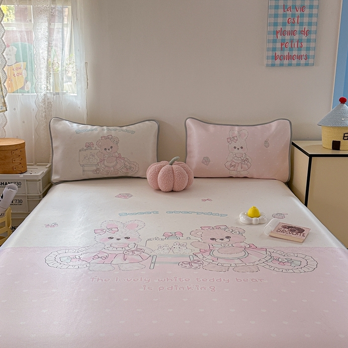 91家纺网 家纺一手货源 找家纺 美乐迪家纺 2025新款碳光凉感冰丝席 甜心兔