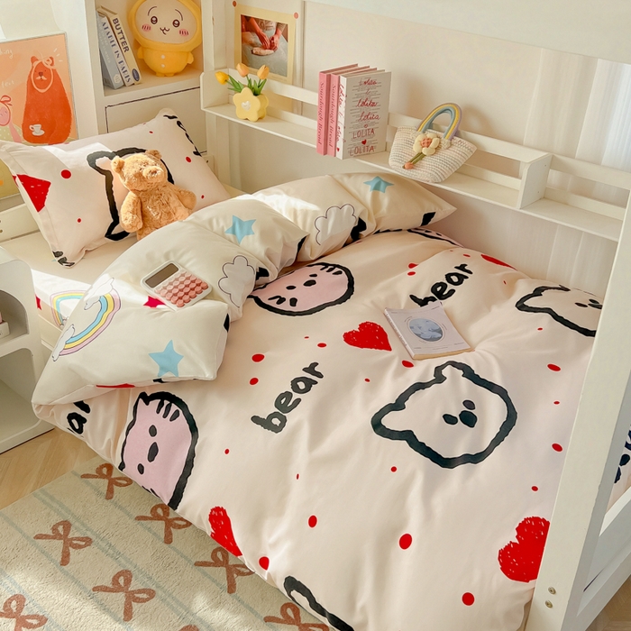 91家纺网 家纺一手货源 找家纺 悦织湾家纺 2025新款印花学生宿舍亲肤芦荟棉三件套单双人四件套轻奢印花磨毛床上用品 爱心熊