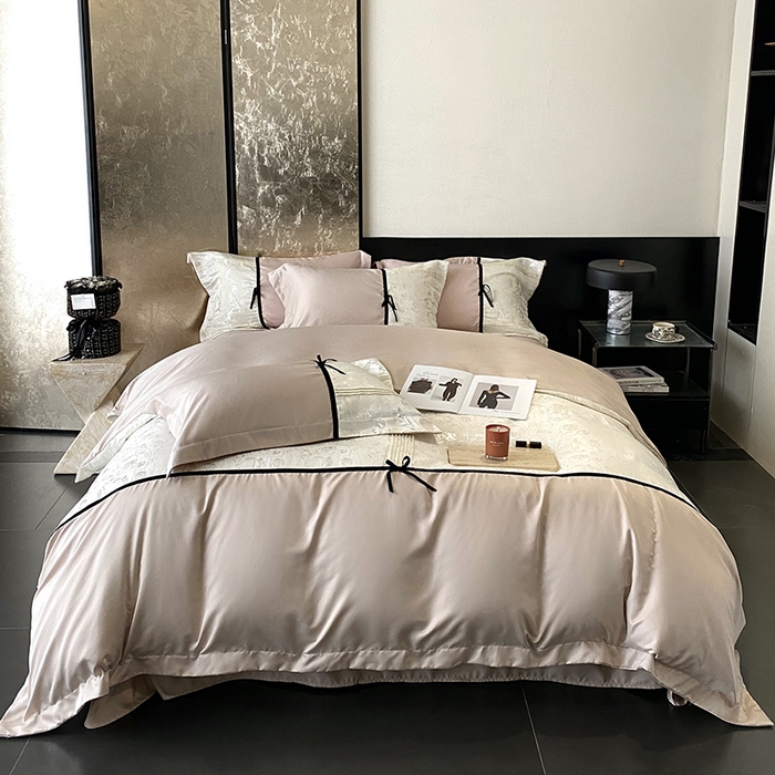 91家纺网 家纺一手货源 找家纺 优悦生活馆 2025年新款工艺款冰丝浮雕拼接四件套 璀璨之恋-香槟