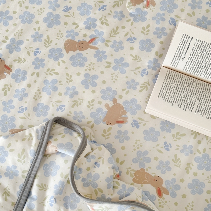 91家纺网 家纺一手货源 找家纺 觅糖家纺 2025新款软糯针织云柔大豆夏被 蓝町兔