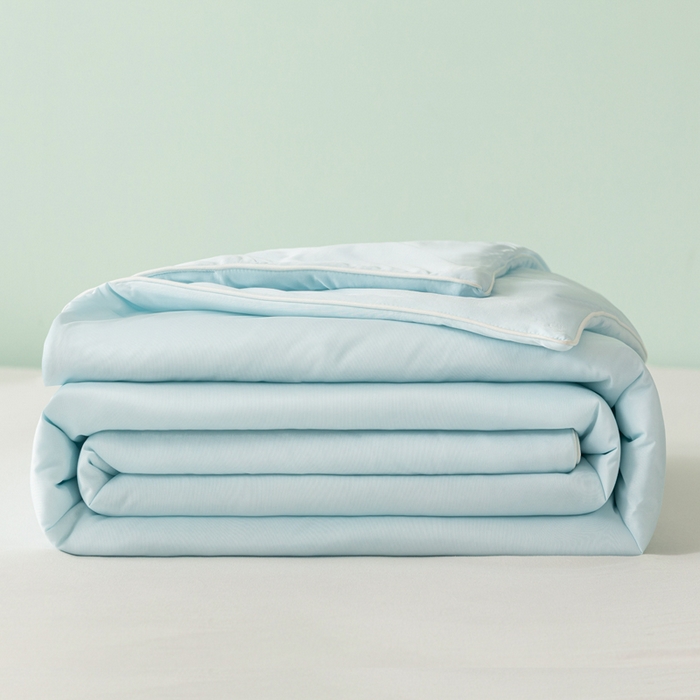 91家纺网 家纺一手货源 找家纺 瑜珠家纺 2025新款瑜珠云母凉感丝夏被 月光蓝