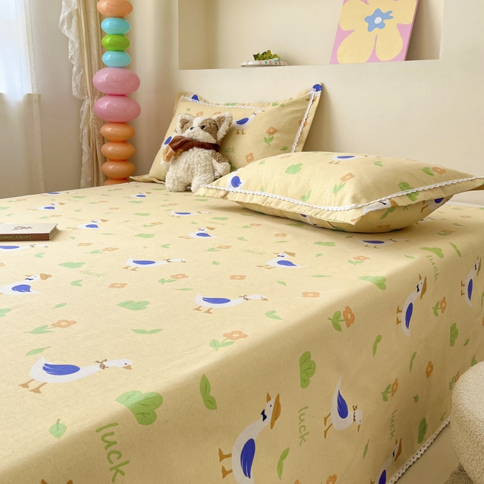 91家纺网 家纺一手货源 找家纺 新印象  2025新款花边老粗布床单款床笠款三件套幸运海鸥