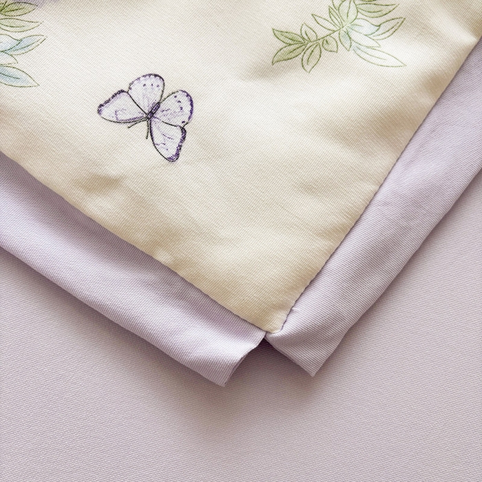 91家纺网 家纺一手货源 找家纺 金喜 2025新款小清新风格有氧针织双层纱大豆被夏被四件套 薰衣草