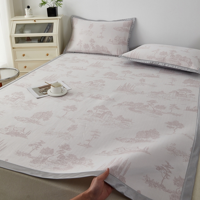 91家纺网 家纺一手货源 找家纺 曲宿家纺 2025新款A类高分子色织提花软凉席系列 山涧-粉