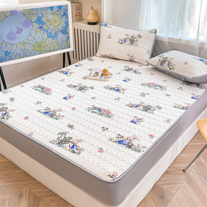 91家纺网 家纺一手货源 找家纺 布卢姆床垫 2025新款5mmA类乳胶凉席床笠套件夏被组合 兔子先生