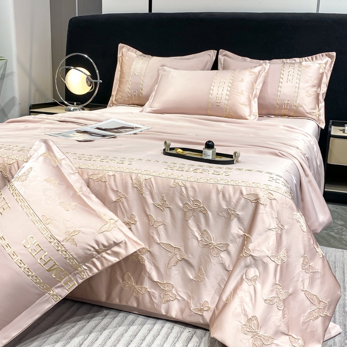 91家纺网 家纺一手货源 找家纺 子曰 2025新款金丝提花浮雕刺绣水洗真丝夏被四件套夏凉被空调被 醉蝴蝶-粉