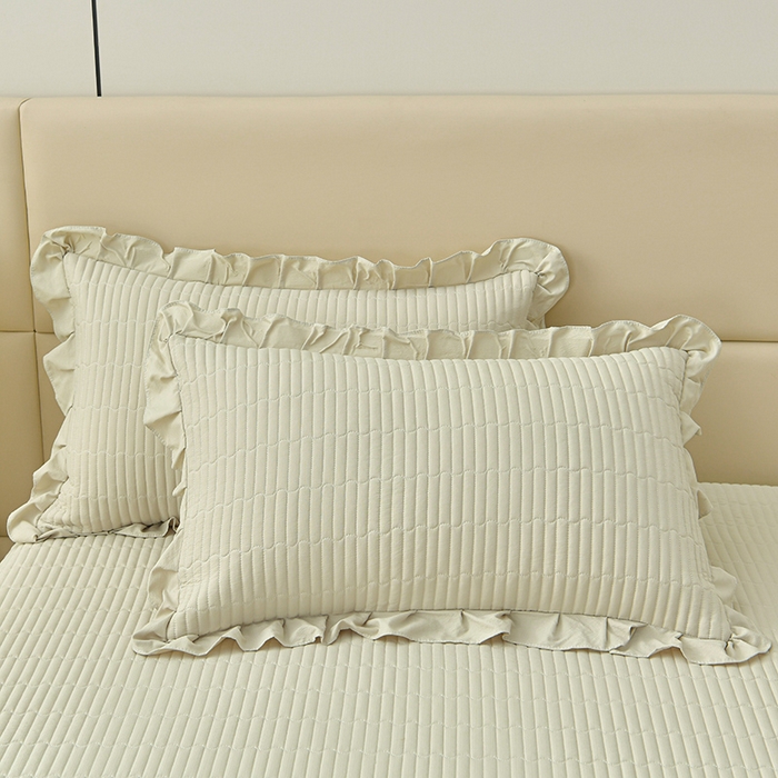 91家纺网 家纺一手货源 找家纺 星窝家纺 2025新款水洗棉花边床裙式多功能床盖三件套 经典豆绿